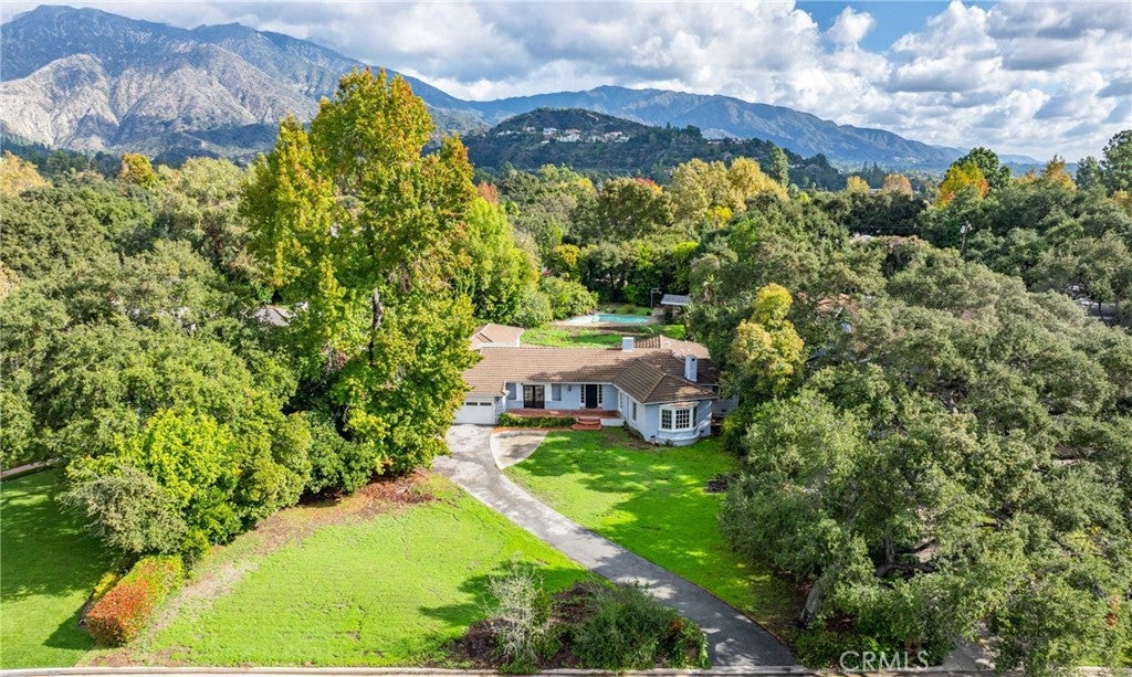 Arcadia, California, 91006, United States, 4 Bedrooms Bedrooms, ,4 BathroomsBathrooms,Residential,Active,1997620