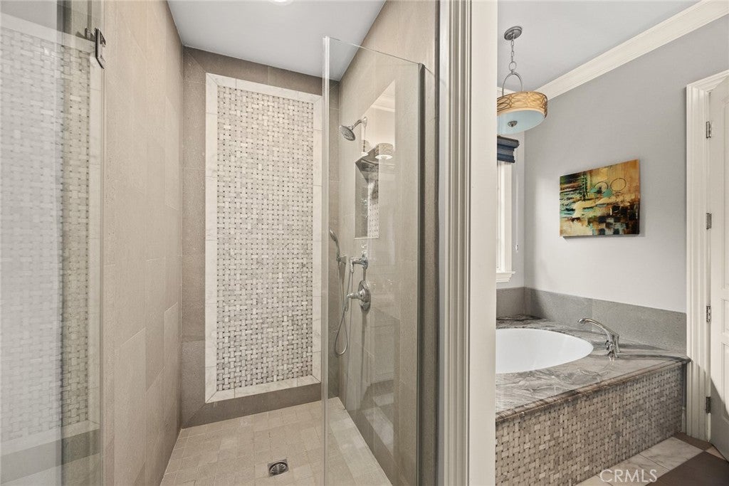 Arcadia, California, 91006, United States, 5 Bedrooms Bedrooms, ,6 BathroomsBathrooms,Residential,Active,1859344