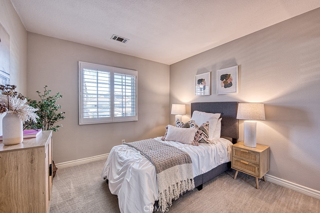 Rancho Santa Margarita, California, 92688, United States, 4 Bedrooms Bedrooms, ,3 BathroomsBathrooms,Residential,Active,2011858