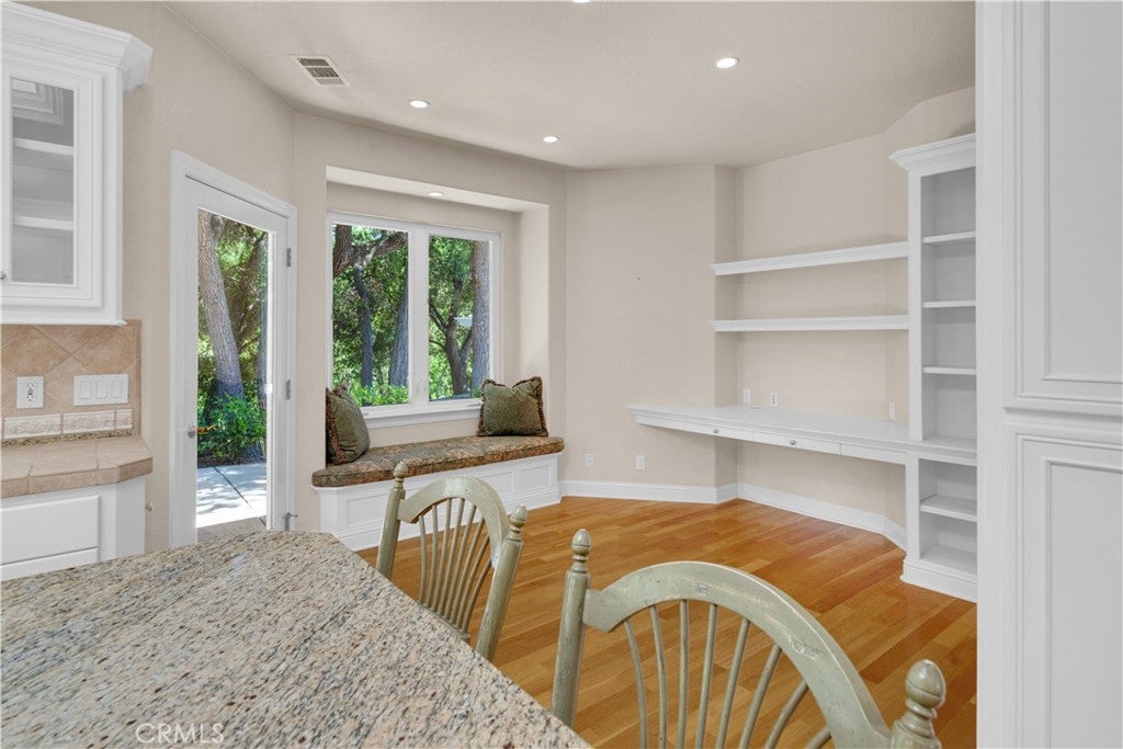 Templeton, California, 93465, United States, 3 Bedrooms Bedrooms, ,4 BathroomsBathrooms,Residential,Active,1899871