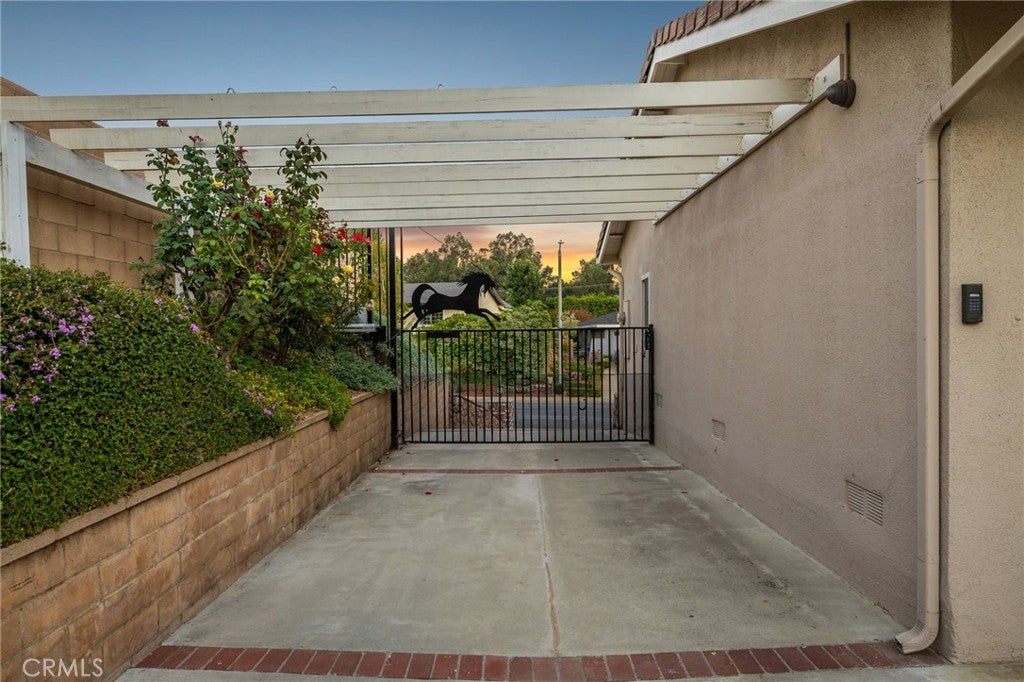 La Verne, California, 91750, United States, 4 Bedrooms Bedrooms, ,2 BathroomsBathrooms,Residential,Active,1961967