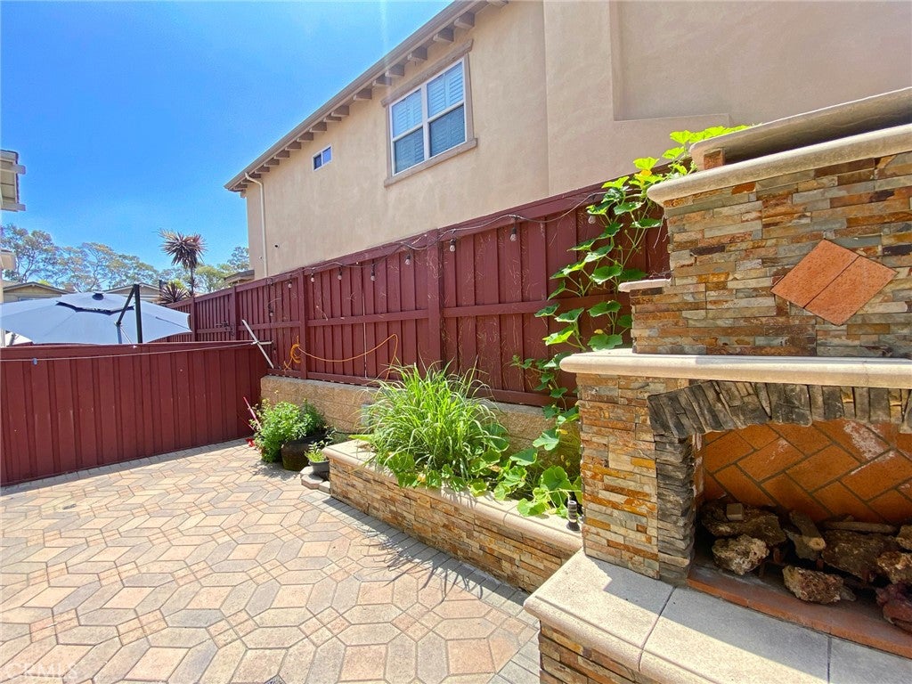 Long Beach, California, 90804, United States, 4 Bedrooms Bedrooms, ,4 BathroomsBathrooms,Residential,Active,1986886