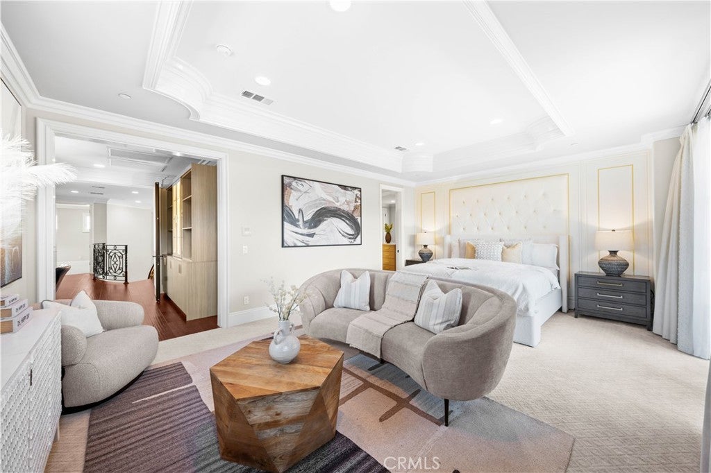 Arcadia, California, 91006, United States, 5 Bedrooms Bedrooms, ,7 BathroomsBathrooms,Residential,Active,1909900