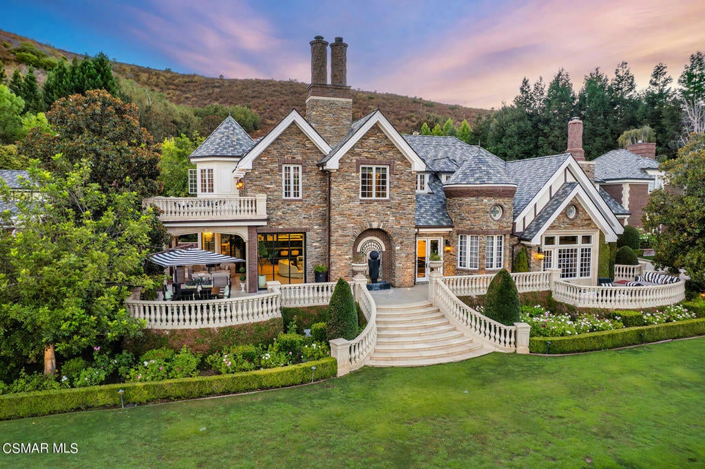 Westlake Village, California, 91362, United States, 5 Bedrooms Bedrooms, ,10 BathroomsBathrooms,Residential,Active,1756358