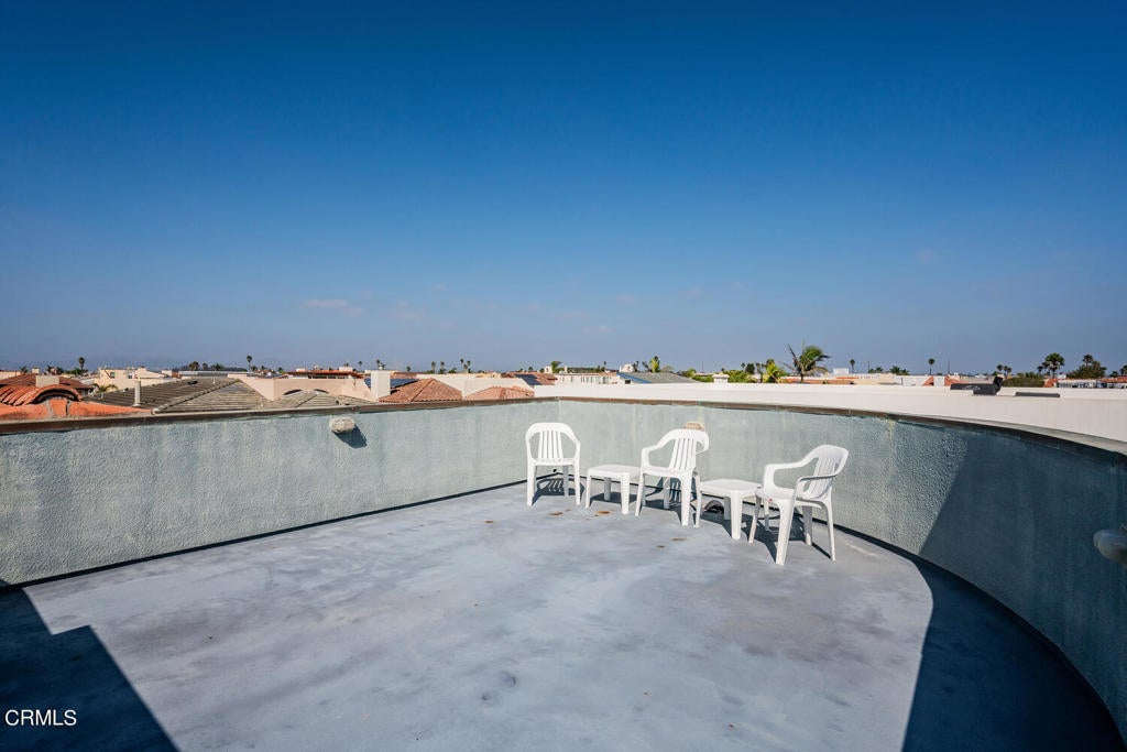 Oxnard, California, 93035, United States, ,4 BathroomsBathrooms,Residential,Active,1832335