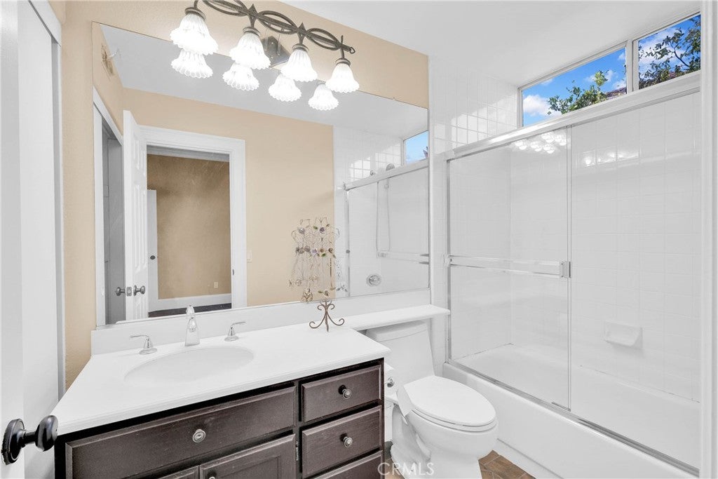 Walnut, California, 91789, United States, 5 Bedrooms Bedrooms, ,5 BathroomsBathrooms,Residential,Active,1952624