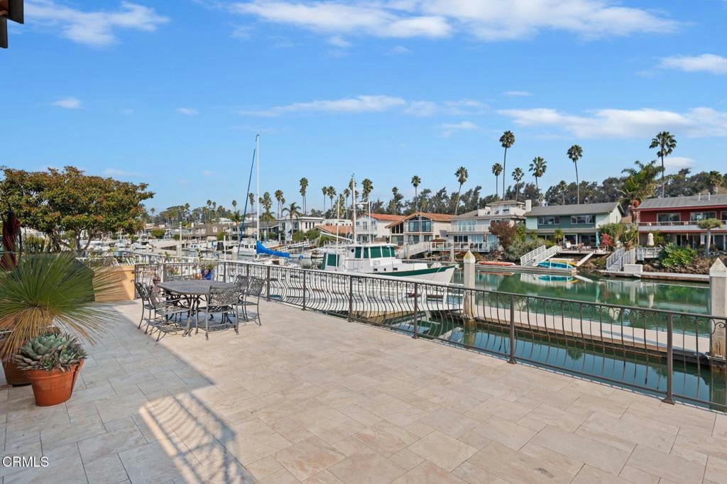 Ventura, California, 93001, United States, 3 Bedrooms Bedrooms, ,4 BathroomsBathrooms,Residential,Active,1756327