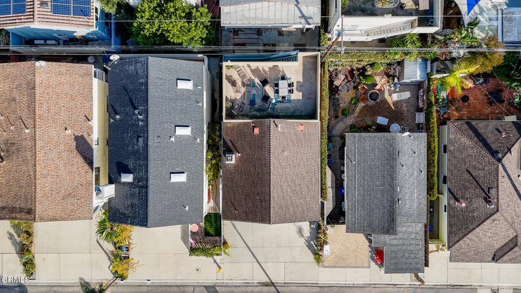 Oxnard, California, 93035, United States, 4 Bedrooms Bedrooms, ,2 BathroomsBathrooms,Residential,Active,2007278