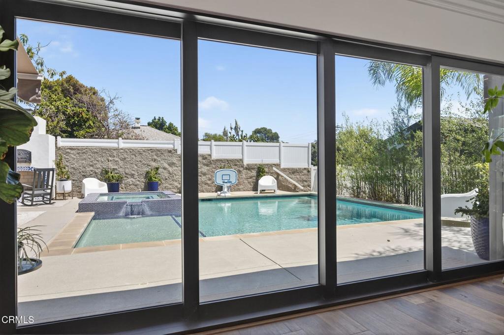 Camarillo, California, 93010, United States, 5 Bedrooms Bedrooms, ,5 BathroomsBathrooms,Residential,Active,1914579