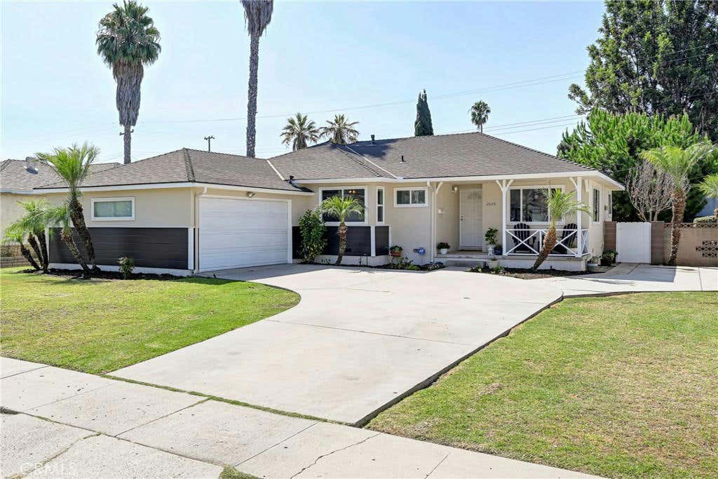 2620 BALFOUR AVE, FULLERTON, CA 92831, photo 1 of 41