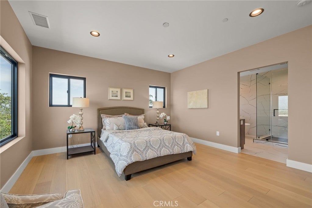 Chino Hills, California, 91709, United States, 5 Bedrooms Bedrooms, ,5 BathroomsBathrooms,Residential,Active,2030088