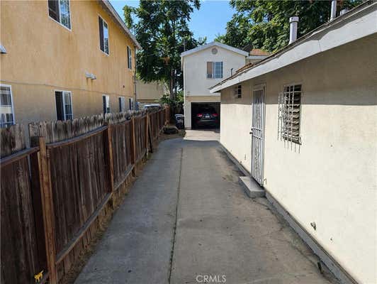 126 E 82ND, LOS ANGELES, CA 90003, photo 3 of 47