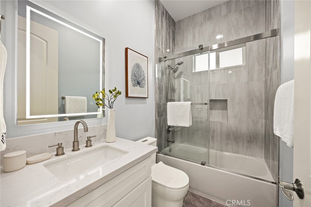 Temple City, California, 91780, United States, 5 Bedrooms Bedrooms, ,6 BathroomsBathrooms,Residential,Active,2011875