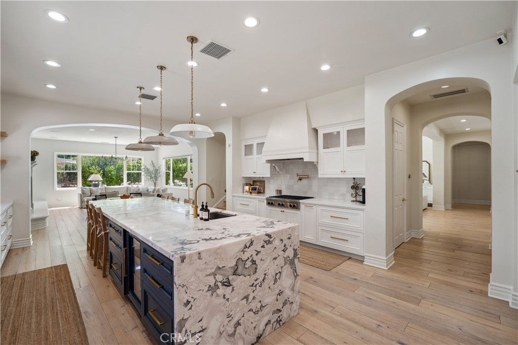 Canyon Country, California, 91387, United States, 4 Bedrooms Bedrooms, ,5 BathroomsBathrooms,Residential,Active,1953690