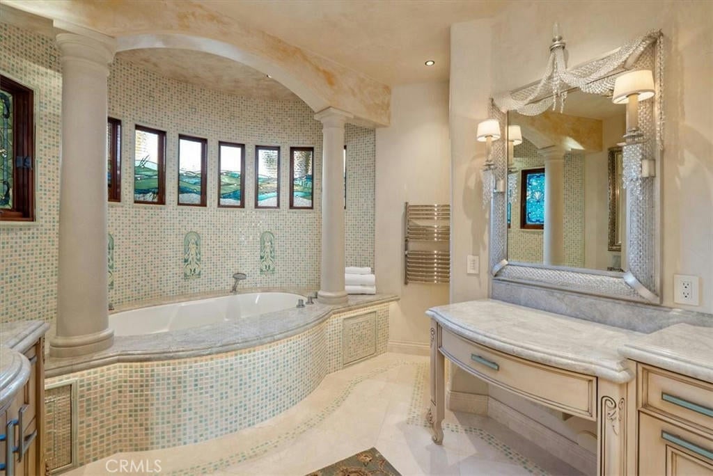 Cayucos, California, 93430, United States, ,5 BathroomsBathrooms,Residential,Active,1769481