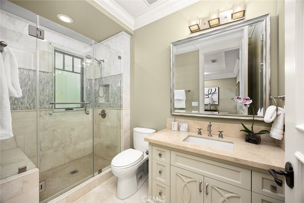 Arcadia, California, 91007, United States, 5 Bedrooms Bedrooms, ,6 BathroomsBathrooms,Residential,Active,1952997