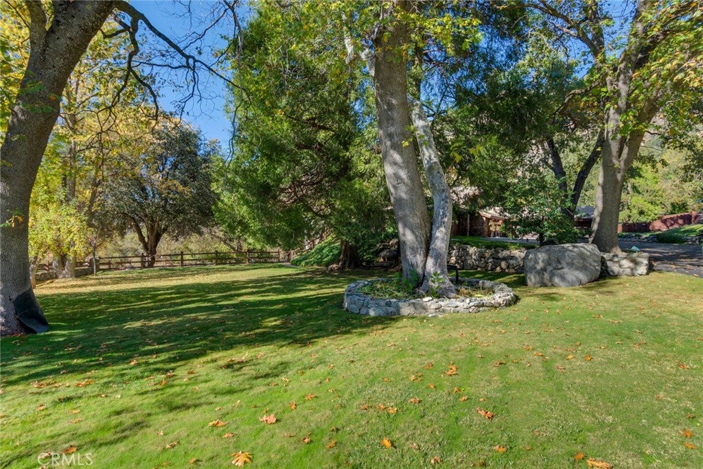 Yucaipa, California, 92399, United States, 4 Bedrooms Bedrooms, ,5 BathroomsBathrooms,Residential,Active,1990591