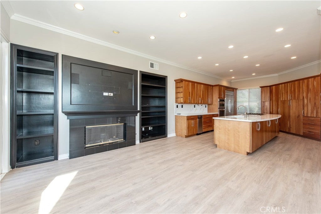 Newport Coast, California, 92657, United States, 3 Bedrooms Bedrooms, ,3 BathroomsBathrooms,Residential,Active,1944021