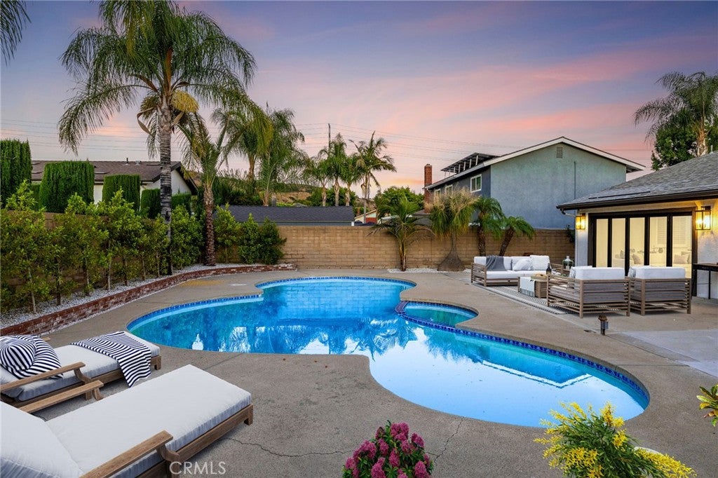 La Verne, California, 91750, United States, 4 Bedrooms Bedrooms, ,2 BathroomsBathrooms,Residential,Active,1944065