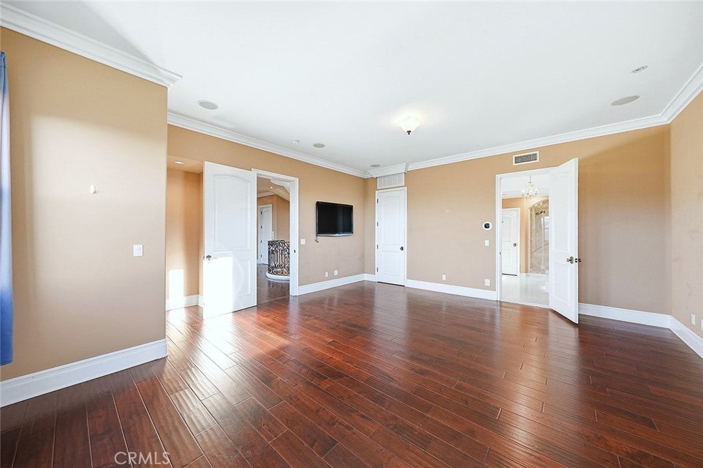 La Canada Flintridge, California, 91011, United States, 4 Bedrooms Bedrooms, ,5 BathroomsBathrooms,Residential,Active,2014608