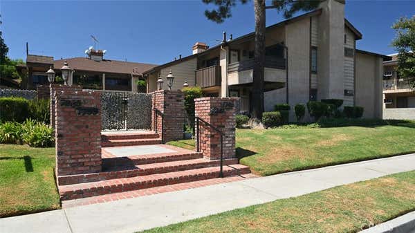 7305 BALBOA BLVD UNIT 2, VAN NUYS, CA 91406 - Image 1