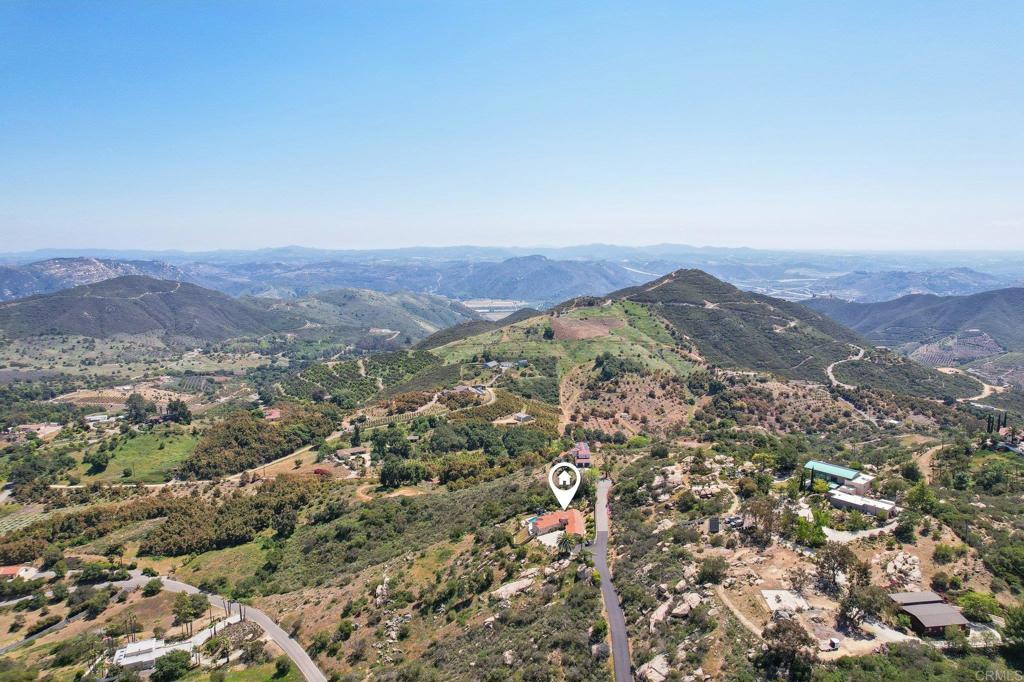 Fallbrook, California, 92028, United States, 3 Bedrooms Bedrooms, ,2 BathroomsBathrooms,Residential,Pending,1929395