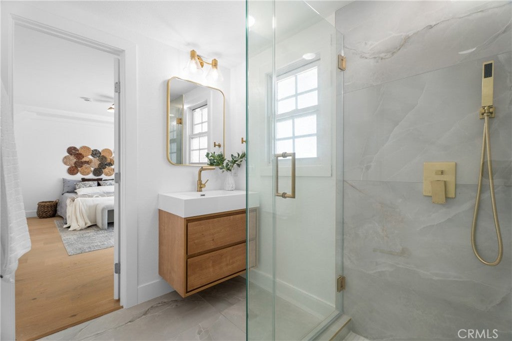 Huntington Beach, California, 92646, United States, 4 Bedrooms Bedrooms, ,5 BathroomsBathrooms,Residential,Active,1969639