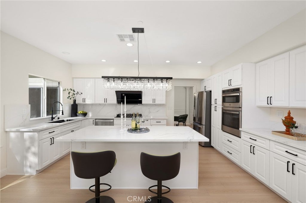 Arcadia, California, 91007, United States, 5 Bedrooms Bedrooms, ,6 BathroomsBathrooms,Residential,Active,2015474