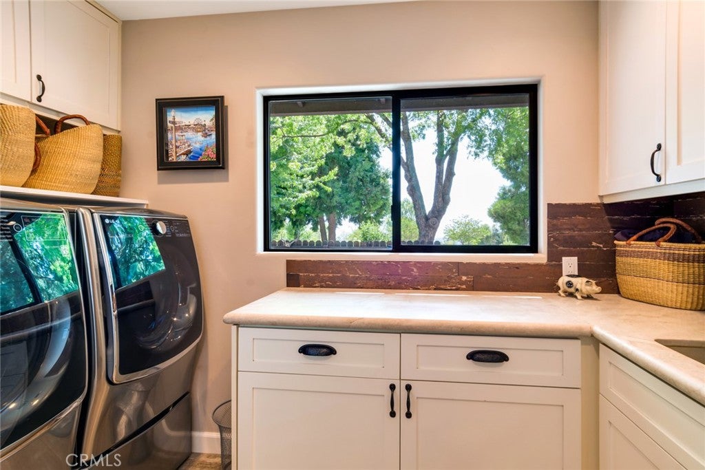 Oak Glen, California, 92399, United States, ,3 BathroomsBathrooms,Residential,Pending,1782592