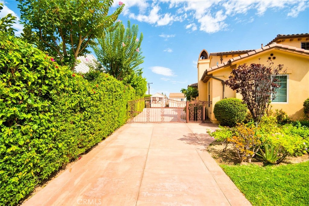 Alhambra, California, 91801, United States, 4 Bedrooms Bedrooms, ,4 BathroomsBathrooms,Residential,Active,1934800