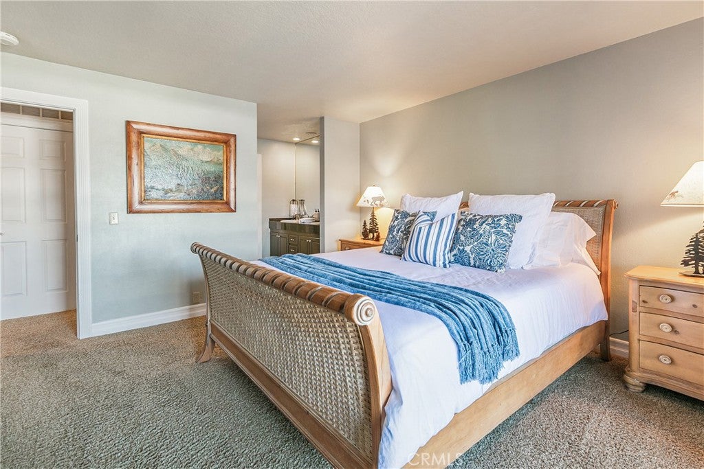 Lake Arrowhead, California, 92352, United States, 2 Bedrooms Bedrooms, ,3 BathroomsBathrooms,Residential,Active,1908134