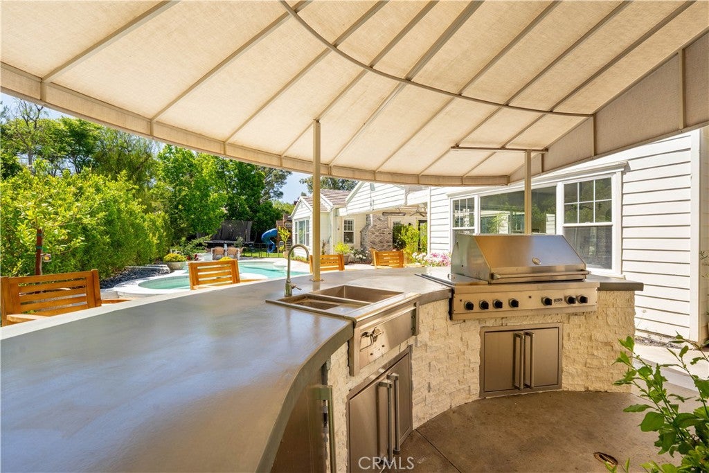 Canyon Country, California, 91387, United States, 4 Bedrooms Bedrooms, ,5 BathroomsBathrooms,Residential,Active,1829894