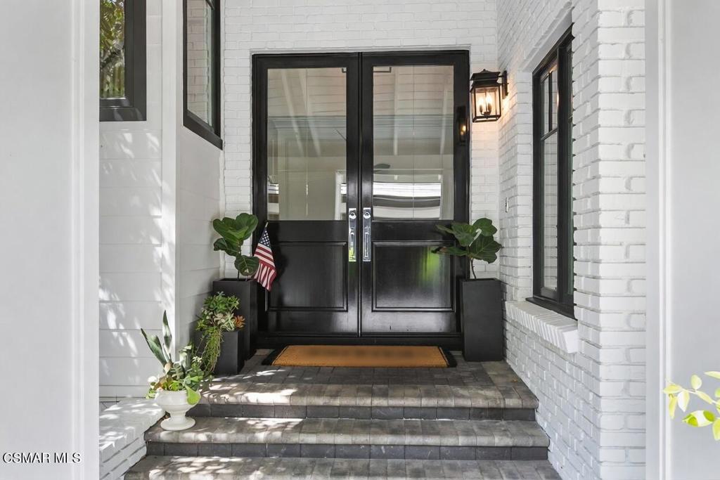 Westlake Village, California, 91362, United States, 6 Bedrooms Bedrooms, ,6 BathroomsBathrooms,Residential,Active,2031759