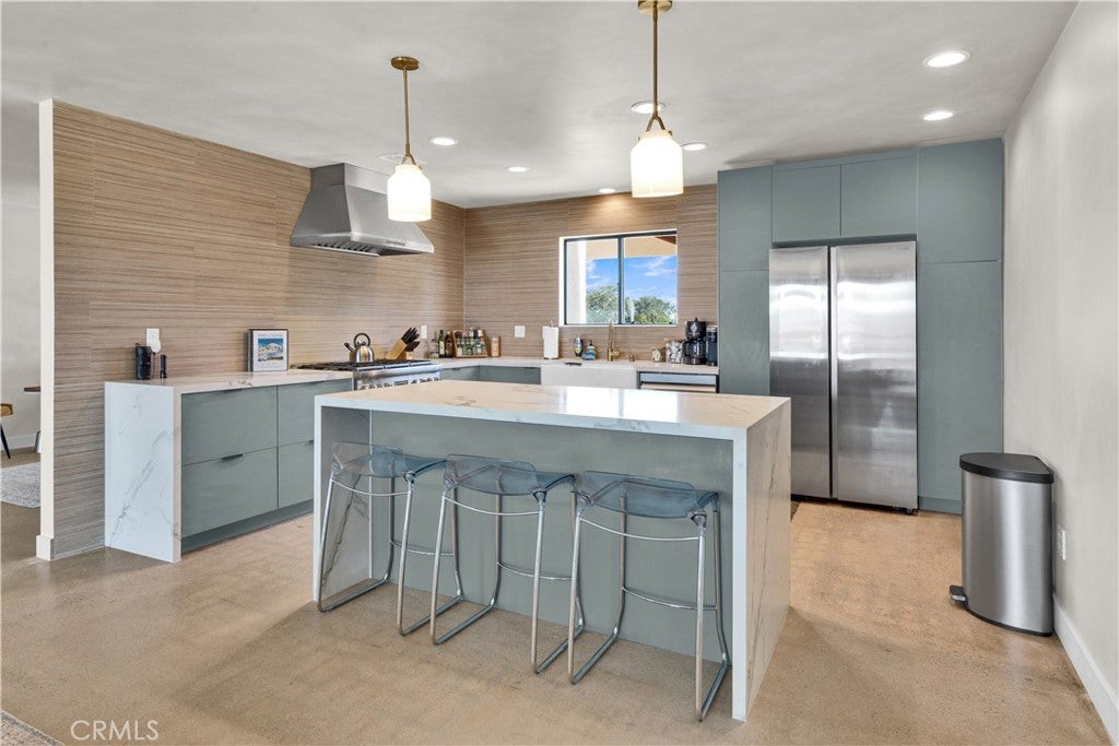 Paso Robles, California, 93446, United States, 4 Bedrooms Bedrooms, ,3 BathroomsBathrooms,Residential,Active,1941140
