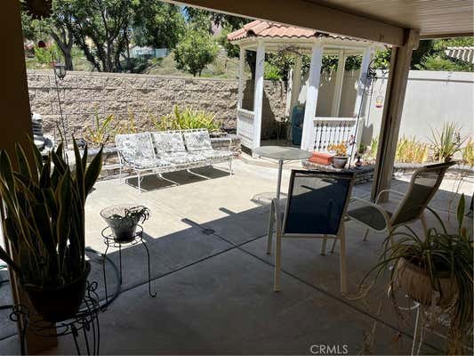 7776 SOMERSET LN, HIGHLAND, CA 92346, photo 3 of 14