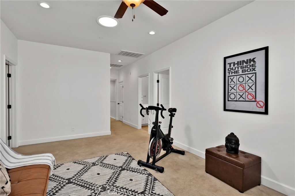 Irvine, California, 92618, United States, 4 Bedrooms Bedrooms, ,4 BathroomsBathrooms,Residential,Active,1894158