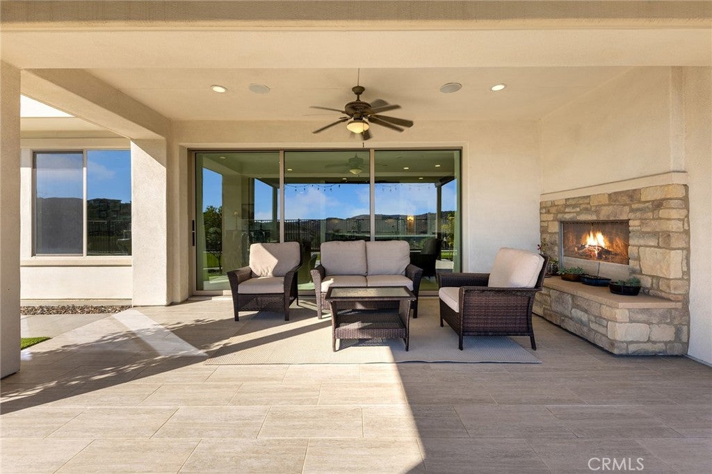 Chino Hills, California, 91709, United States, 5 Bedrooms Bedrooms, ,6 BathroomsBathrooms,Residential,Active,1986885