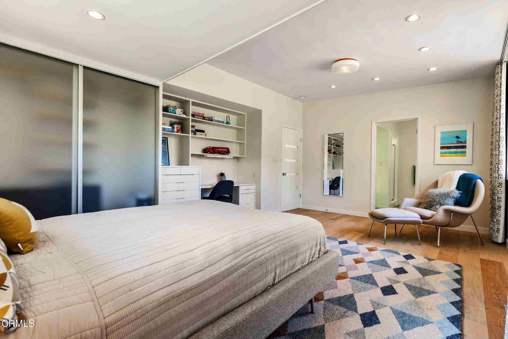 Pasadena, California, 91107, United States, 5 Bedrooms Bedrooms, ,5 BathroomsBathrooms,Residential,Active,1941341