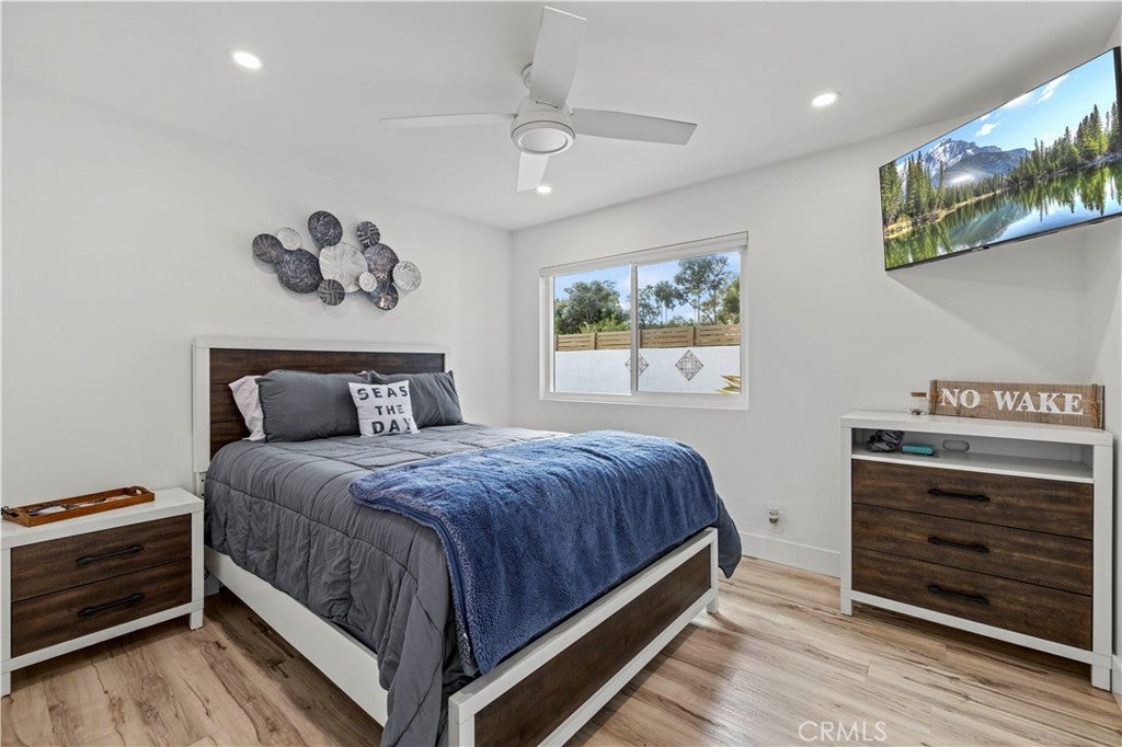 Oxnard, California, 93035, United States, 2 Bedrooms Bedrooms, ,2 BathroomsBathrooms,Residential,Active,2012806