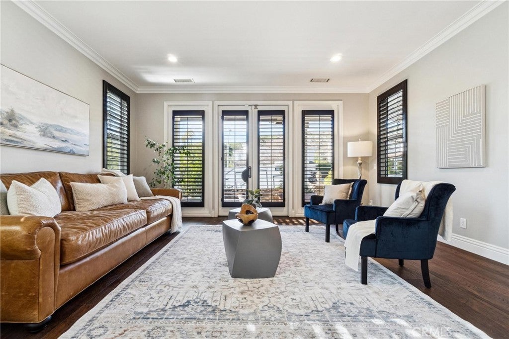 Valencia, California, 91354, United States, 6 Bedrooms Bedrooms, ,6 BathroomsBathrooms,Residential,Active,2008301