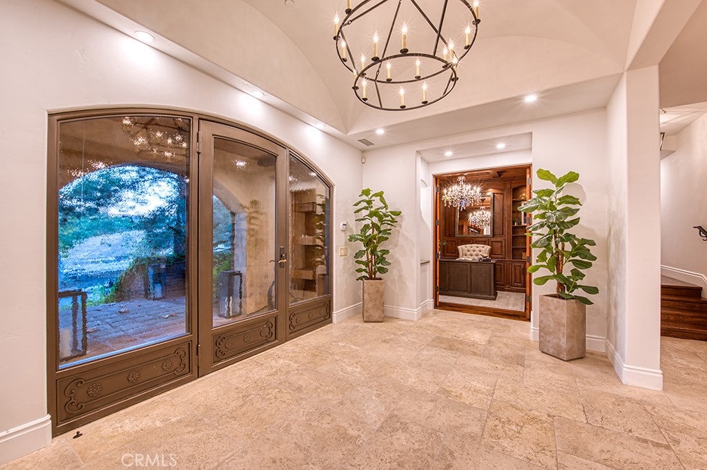 Coto De Caza, California, 92679, United States, 6 Bedrooms Bedrooms, ,9 BathroomsBathrooms,Residential,Active,1832334