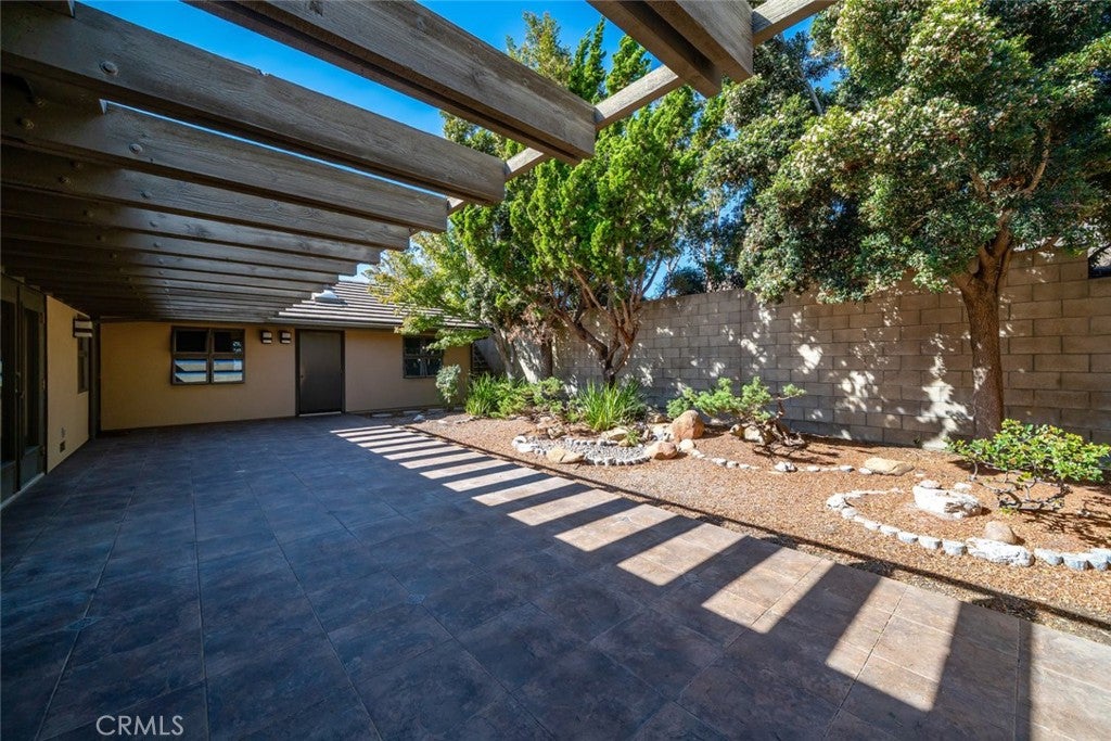 San Luis Obispo, California, 93401, United States, 3 Bedrooms Bedrooms, ,3 BathroomsBathrooms,Residential,Active,1964252