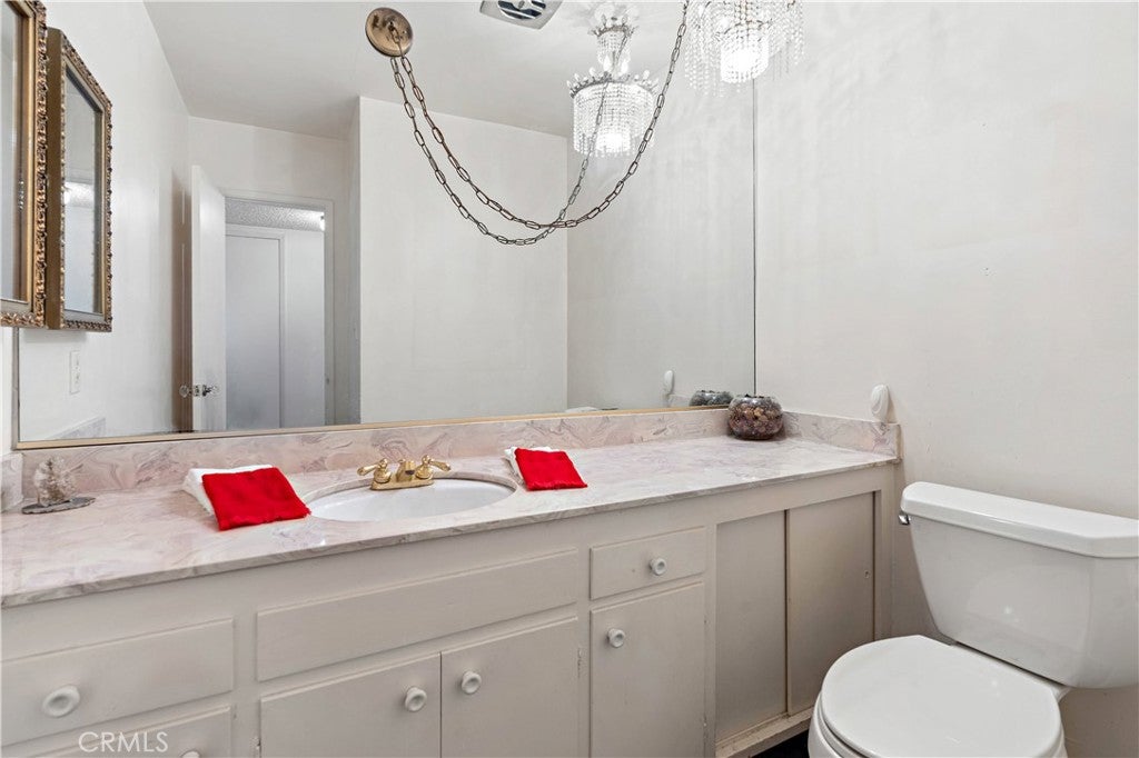 Studio City, California, 91604, United States, 5 Bedrooms Bedrooms, ,4 BathroomsBathrooms,Residential,Active,2006964