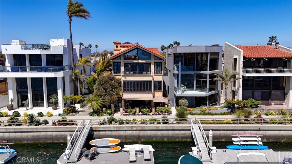 Long Beach, California, 90803, United States, 4 Bedrooms Bedrooms, ,4 BathroomsBathrooms,Residential,Active,1903219