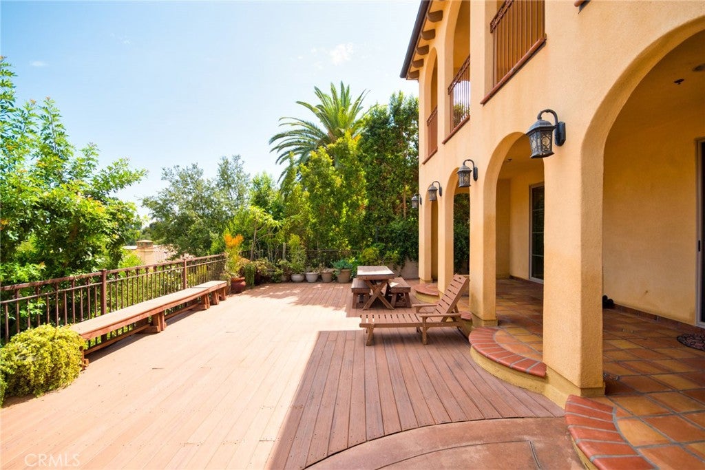 Alhambra, California, 91801, United States, 4 Bedrooms Bedrooms, ,4 BathroomsBathrooms,Residential,Active,1934800