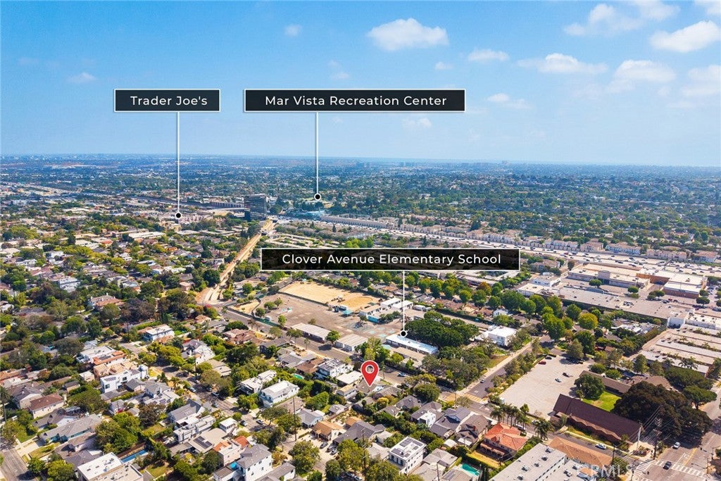 Los Angeles, California, 90034, United States, 5 Bedrooms Bedrooms, ,5 BathroomsBathrooms,Residential,Active,1899242