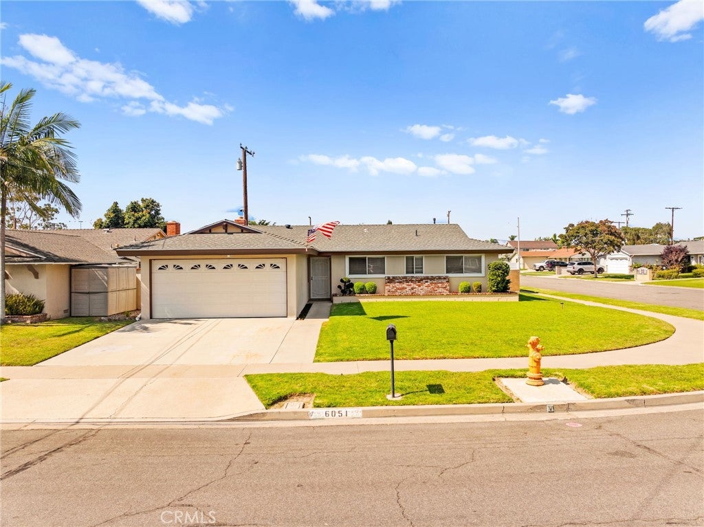 Garden Grove, California, 92845, United States, 4 Bedrooms Bedrooms, ,2 BathroomsBathrooms,Residential,Active,1915046