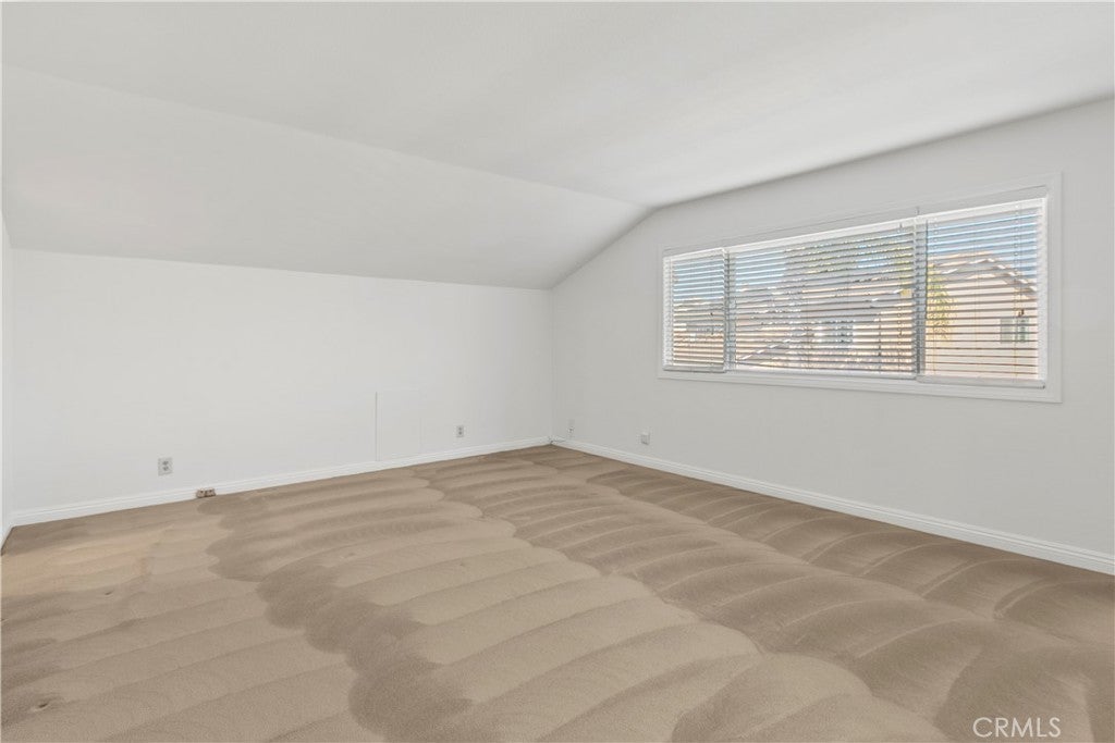 Fountain Valley, California, 92708, United States, 4 Bedrooms Bedrooms, ,3 BathroomsBathrooms,Residential,Active,1922326