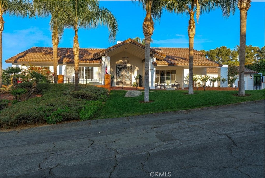 Anaheim, California, 92807, United States, 4 Bedrooms Bedrooms, ,3 BathroomsBathrooms,Residential,Active,1990042