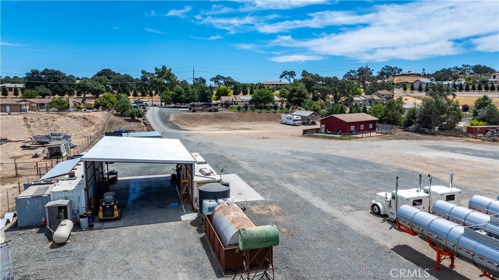 Paso Robles, California, 93446, United States, 7 Bedrooms Bedrooms, ,4 BathroomsBathrooms,Residential,Active,1904141